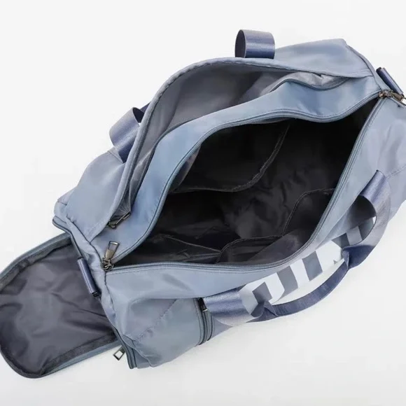 🎉LAST CHANCE🎉Large Capacity Travel Bag,Crossbody Luggage,Sports Fitness bag - Picture 8 of 8